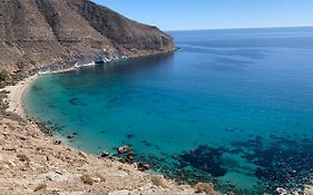 Único apto de 3 dormitorios a 60 m de la playa en la Isleta, Cabo de Gata